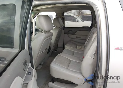 2010 Chevrolet Avalanche 1500 Lt1 z USA, uszkodzony, nr VIN 3GNVKFE0XAG174917